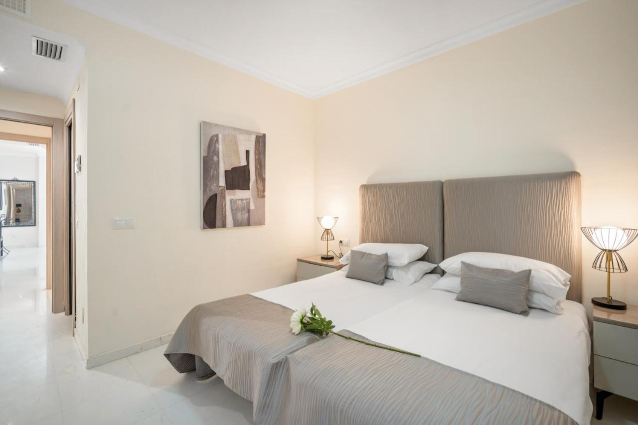 Apartamento De 2 En Gaviotas - Puerto Banús Marbella